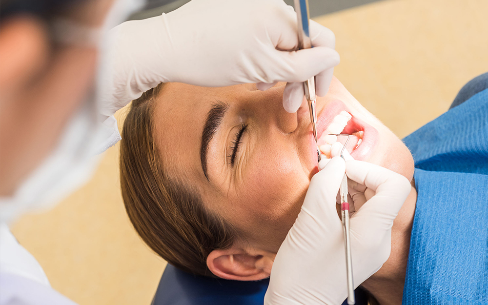 Zahnarzt Itzehoe - Behandlung einer Parodontitis / Zahnfleischentzündung